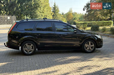 Универсал Ford Focus 2010 в 