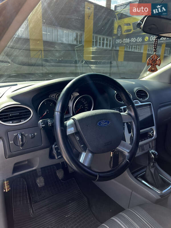 Хетчбек Ford Focus 2011 в Києві