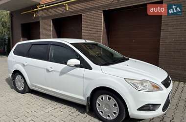 Универсал Ford Focus 2010 в Хмельницком