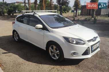 Хетчбек Ford Focus 2012 в 