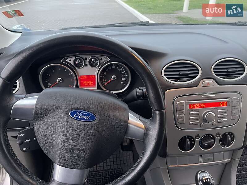 Универсал Ford Focus 2008 в Ровно фото 25 Универсал Ford Focus 2008 в Ровно