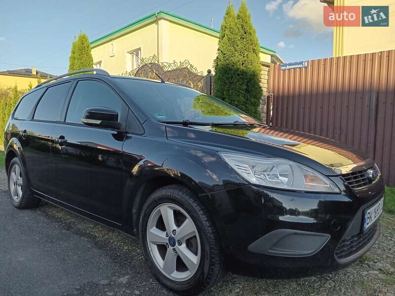 Універсал Ford Focus 2010 в 