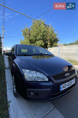 Хэтчбек Ford Focus 2006 в 