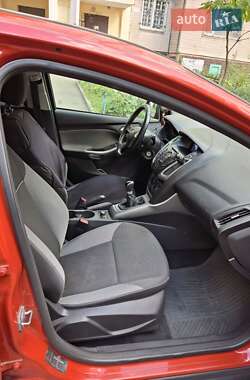 Универсал Ford Focus 2012 в 