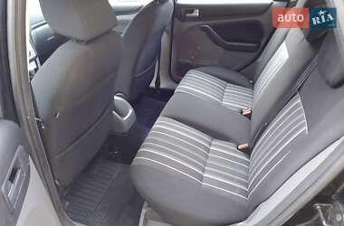 Универсал Ford Focus 2010 в 