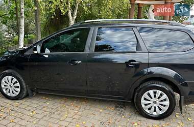 Универсал Ford Focus 2010 в 