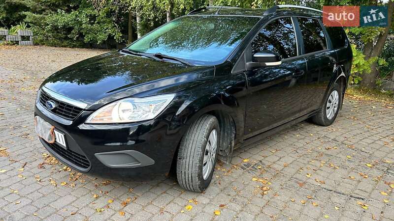 Универсал Ford Focus 2010 в 
