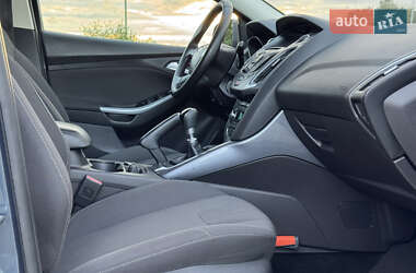 Универсал Ford Focus 2013 в 