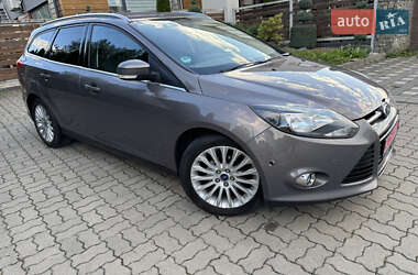 Универсал Ford Focus 2012 в 