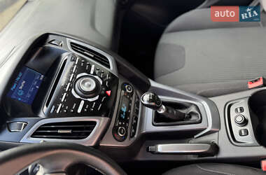 Универсал Ford Focus 2012 в 