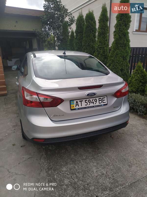 Седан Ford Focus 2012 в Ивано-Франковске
