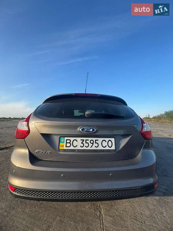 Седан Ford Focus 2011 в Ракитном фото 20 Седан Ford Focus 2011 в Ракитном