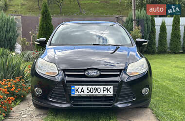 Седан Ford Focus 2013 в 