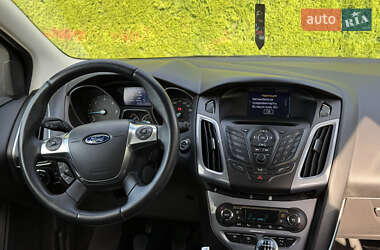 Универсал Ford Focus 2013 в 