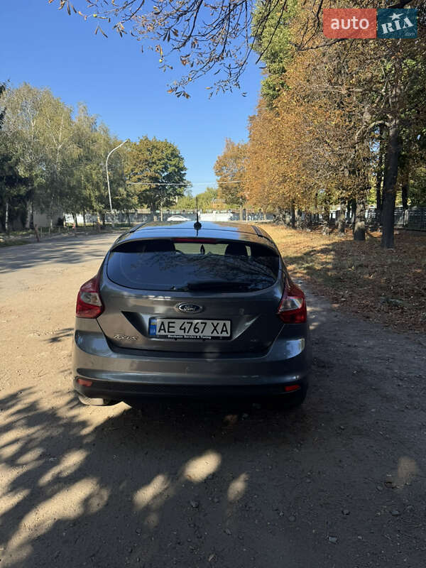 Хетчбек Ford Focus 2014 в Дніпрі фото 4 Хетчбек Ford Focus 2014 в Дніпрі