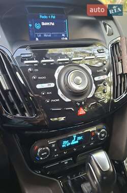 Хэтчбек Ford Focus 2013 в 