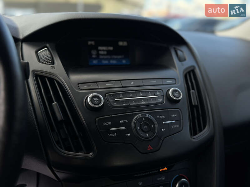 Седан Ford Focus 2018 в Киеве