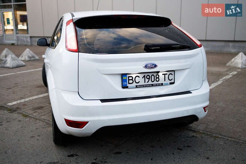 Хэтчбек Ford Focus 2011 в Львове фото 13 Хэтчбек Ford Focus 2011 в Львове