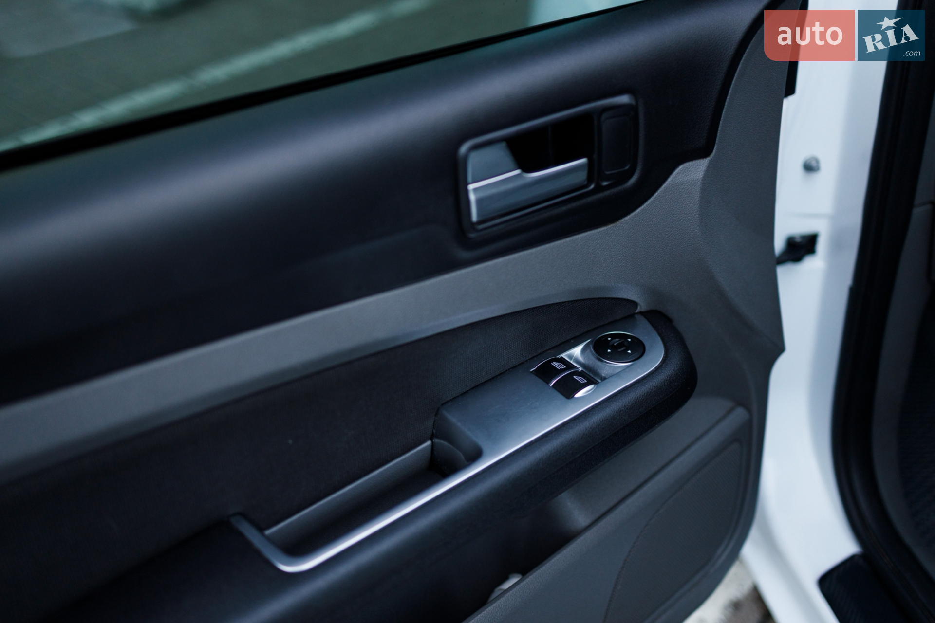 2011 Ford Focus - мініатюра 20