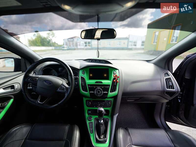 Хэтчбек Ford Focus 2017 в Барановке