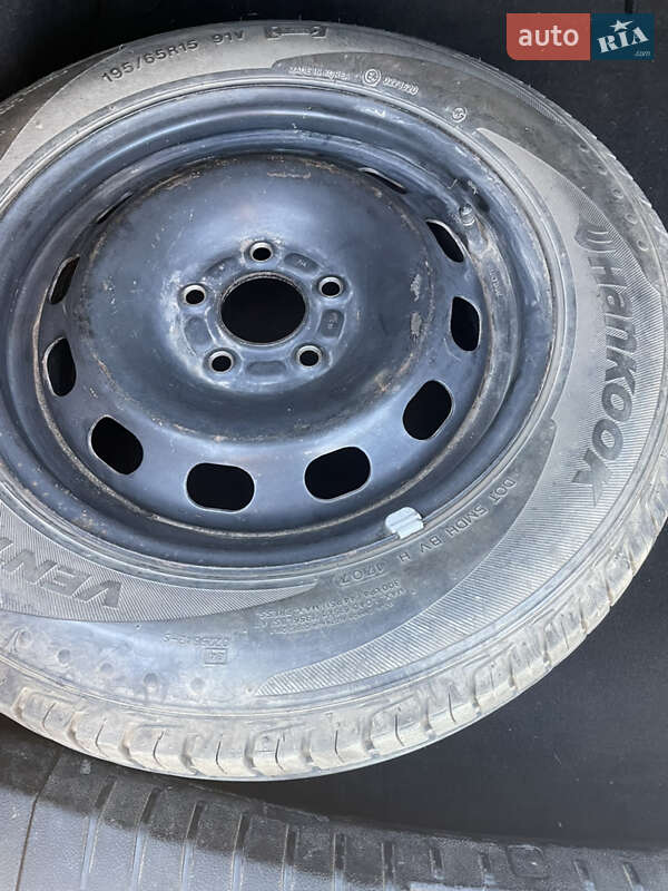 Седан Ford Focus 2007 в Славянске