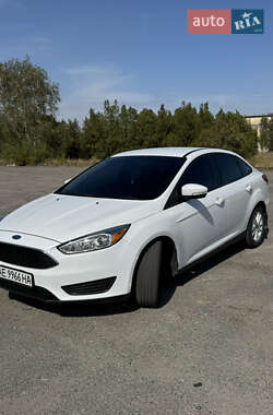 Седан Ford Focus 2016 в 