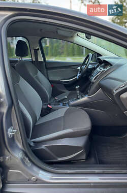 Седан Ford Focus 2013 в 