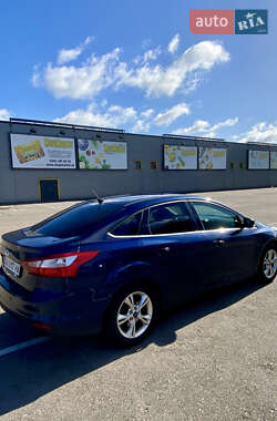 Седан Ford Focus 2012 в 