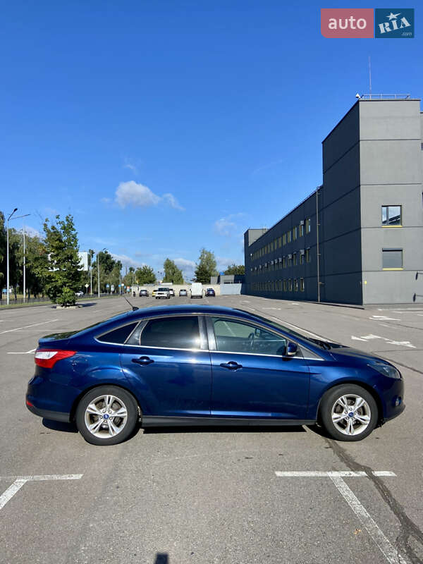 Седан Ford Focus 2012 в Киеве фото 16 Седан Ford Focus 2012 в Киеве