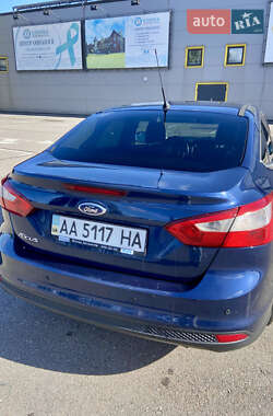 Седан Ford Focus 2012 в 