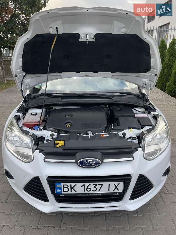 Универсал Ford Focus 2012 в Ровно фото 15 Универсал Ford Focus 2012 в Ровно