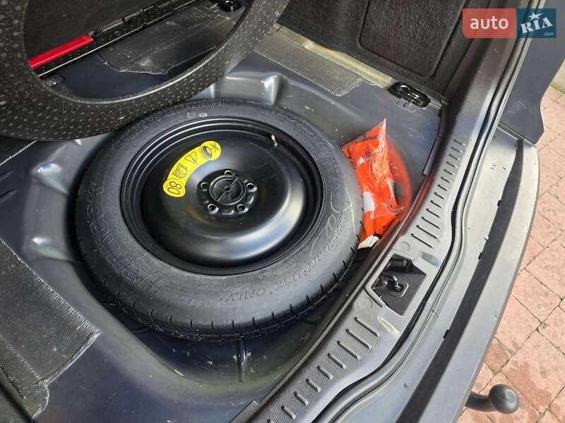 Универсал Ford Focus 2013 в Стрые