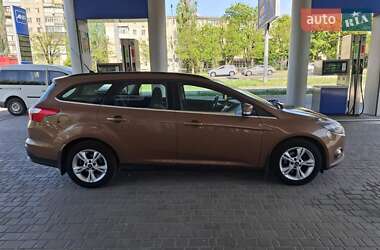 Универсал Ford Focus 2014 в 