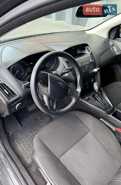 Седан Ford Focus 2018 в 