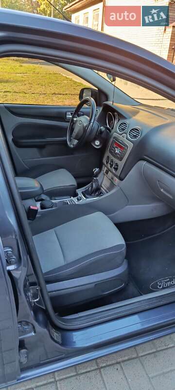 Хэтчбек Ford Focus 2011 в Черкассах фото 13 Хэтчбек Ford Focus 2011 в Черкассах