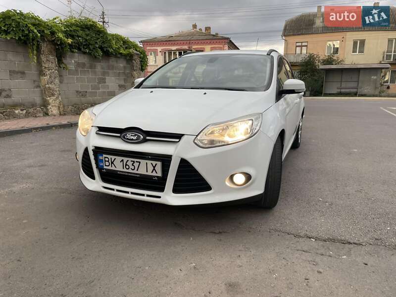 Универсал Ford Focus 2012 в Ровно фото 21 Универсал Ford Focus 2012 в Ровно