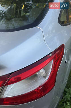 Седан Ford Focus 2012 в 