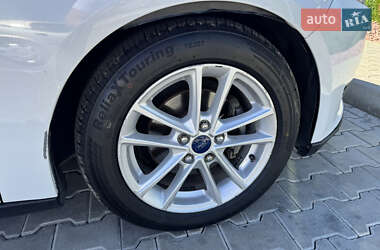 Седан Ford Focus 2018 в 