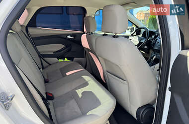 Седан Ford Focus 2018 в 
