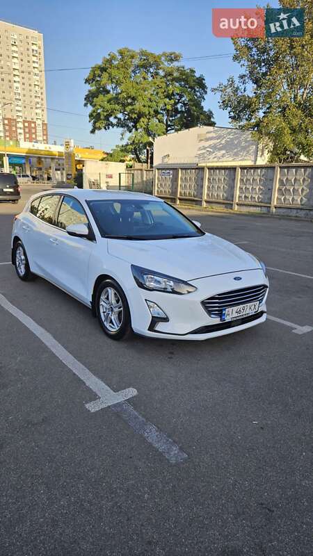 Хэтчбек Ford Focus 2020 в Киеве