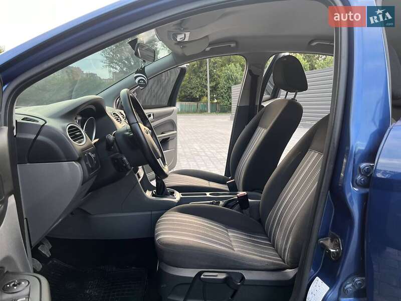 Хэтчбек Ford Focus 2008 в Каменец-Подольском