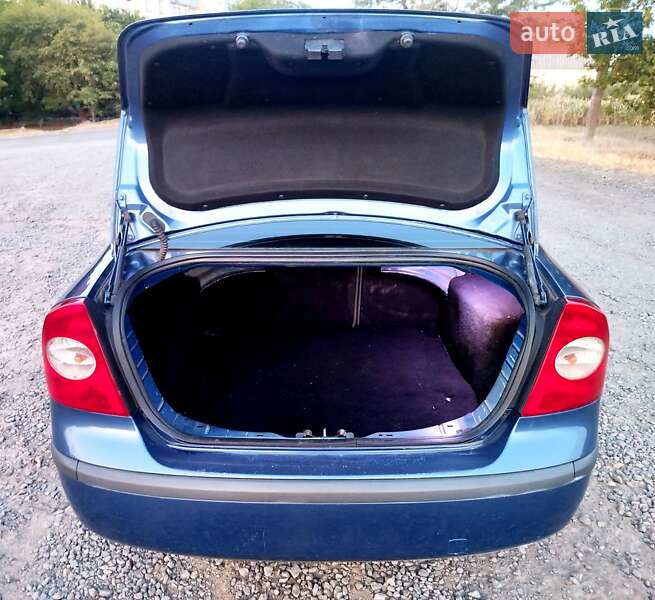 Седан Ford Focus 2007 в Первомайске