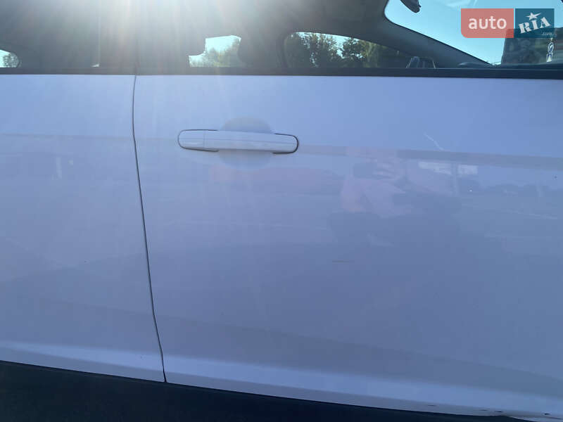 Хэтчбек Ford Focus 2013 в Киеве