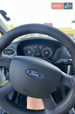 Универсал Ford Focus 2005 в 