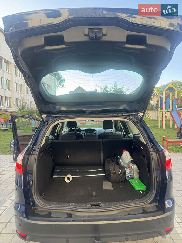 Универсал Ford Focus 2013 в Ивано-Франковске