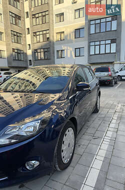 Универсал Ford Focus 2013 в 