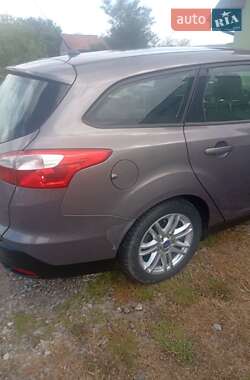 Универсал Ford Focus 2012 в 
