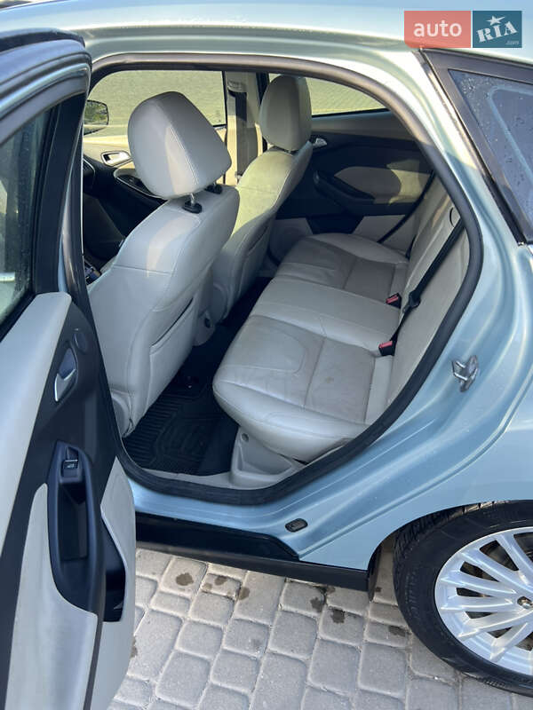 Хетчбек Ford Focus 2013 в Кропивницькому