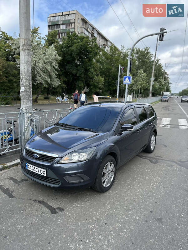Ford Focus 2010