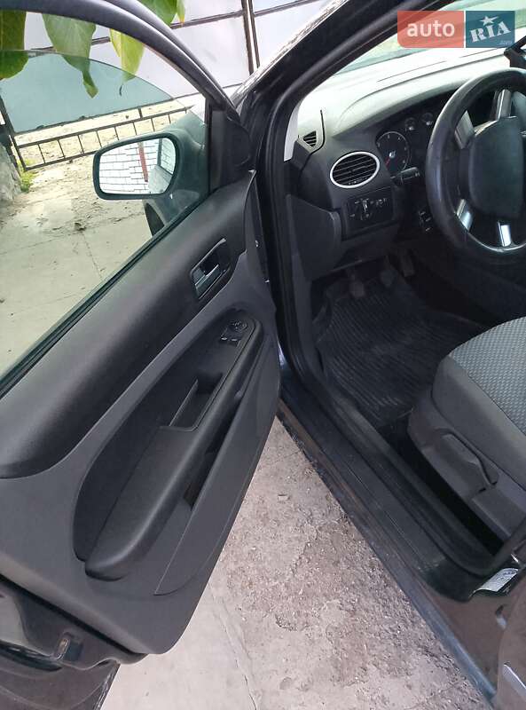 Универсал Ford Focus 2006 в Врадиевке